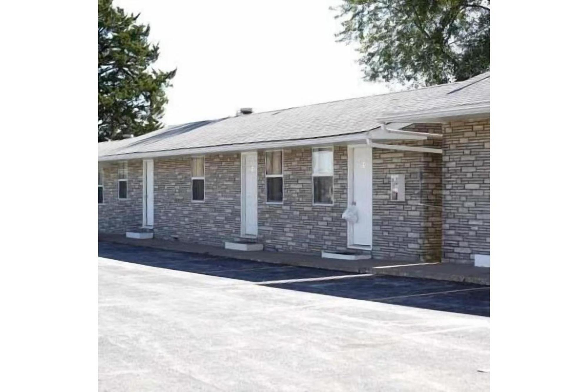 Oyo Travelier Motel Macon Exterior foto