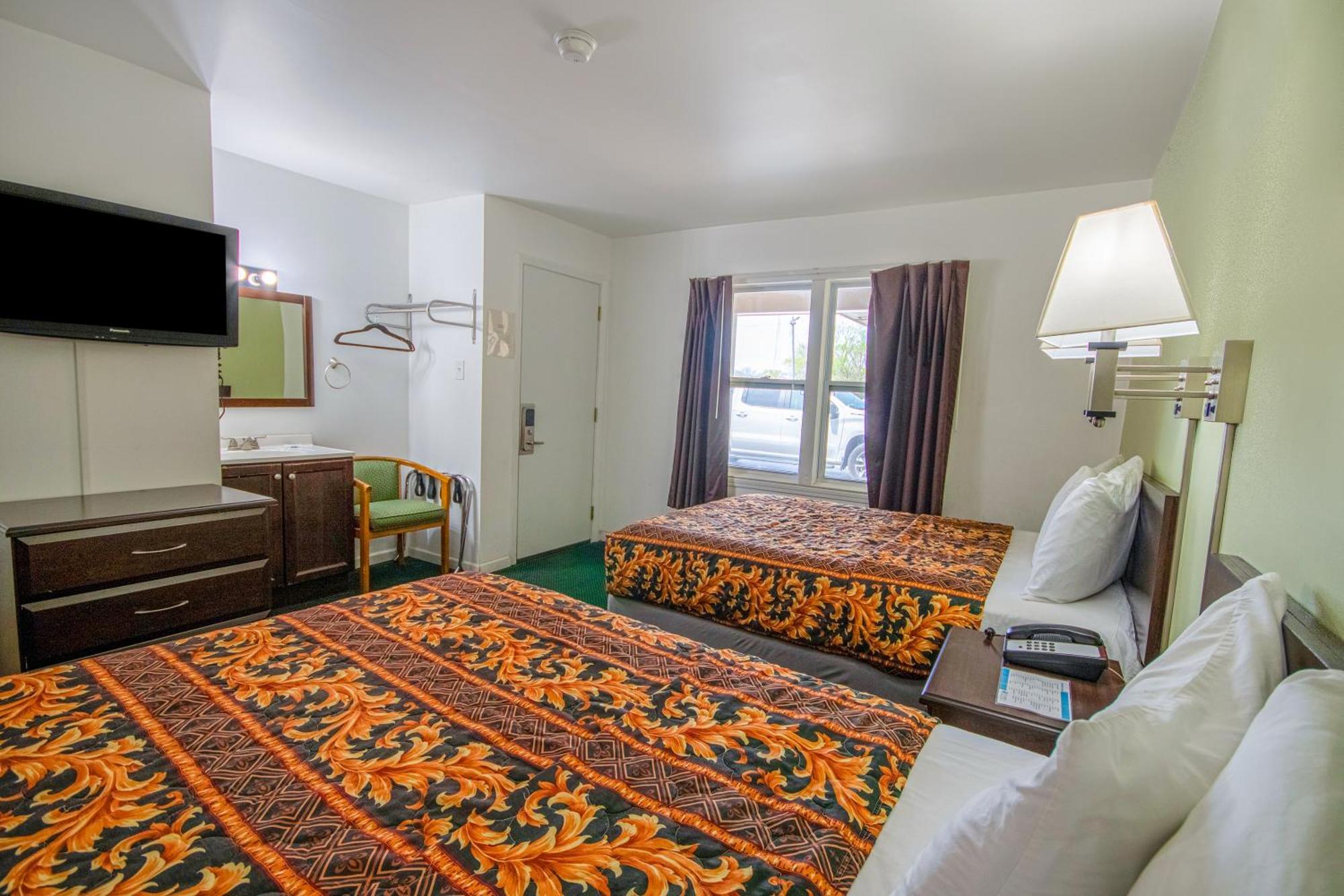 Oyo Travelier Motel Macon Exterior foto