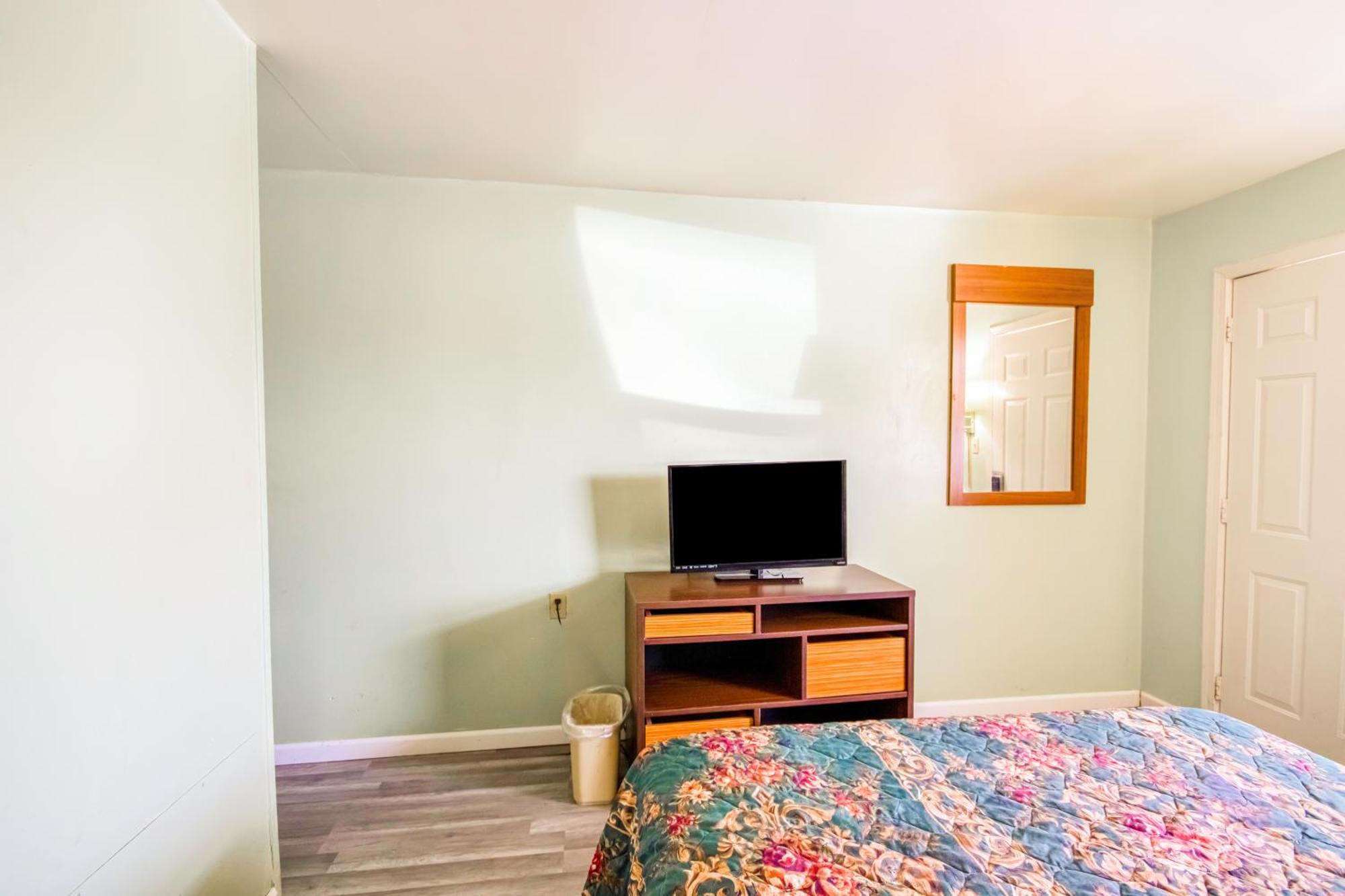 Oyo Travelier Motel Macon Exterior foto